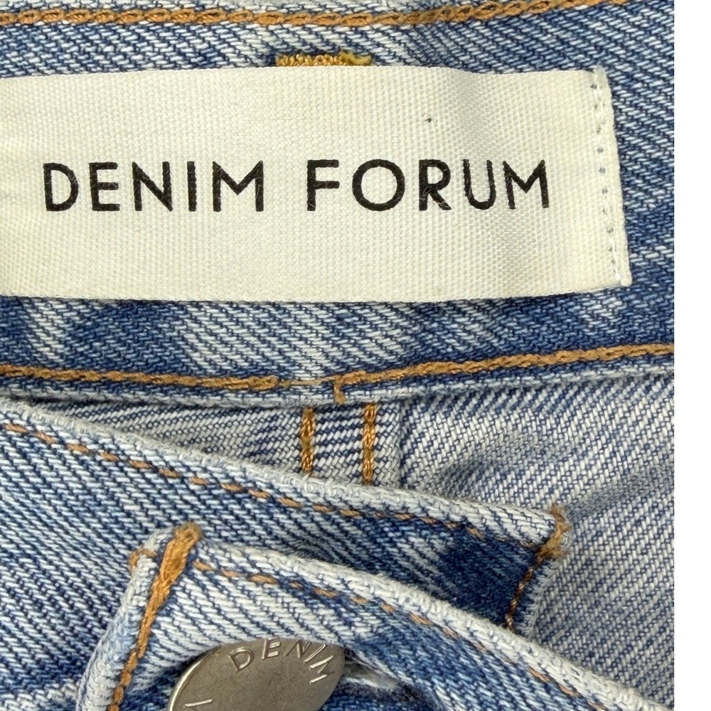 High Rise Light Blue Jeans - Picture 8 of 12